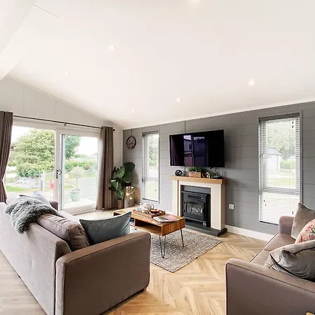 Alde Lodge By The Suffolk Cottage Collection Aldeburgh Exterior foto